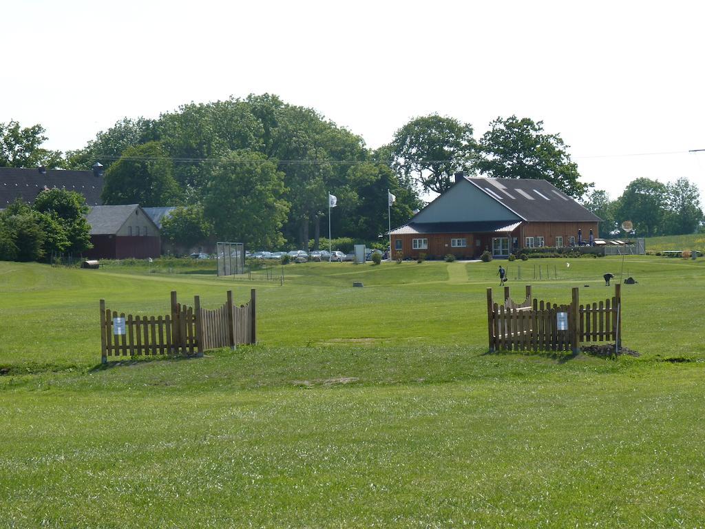 Heu-Herberge Gut Sophienhof Waabs Buitenkant foto